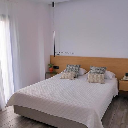 Bianco Hotel Lakkion Экстерьер фото